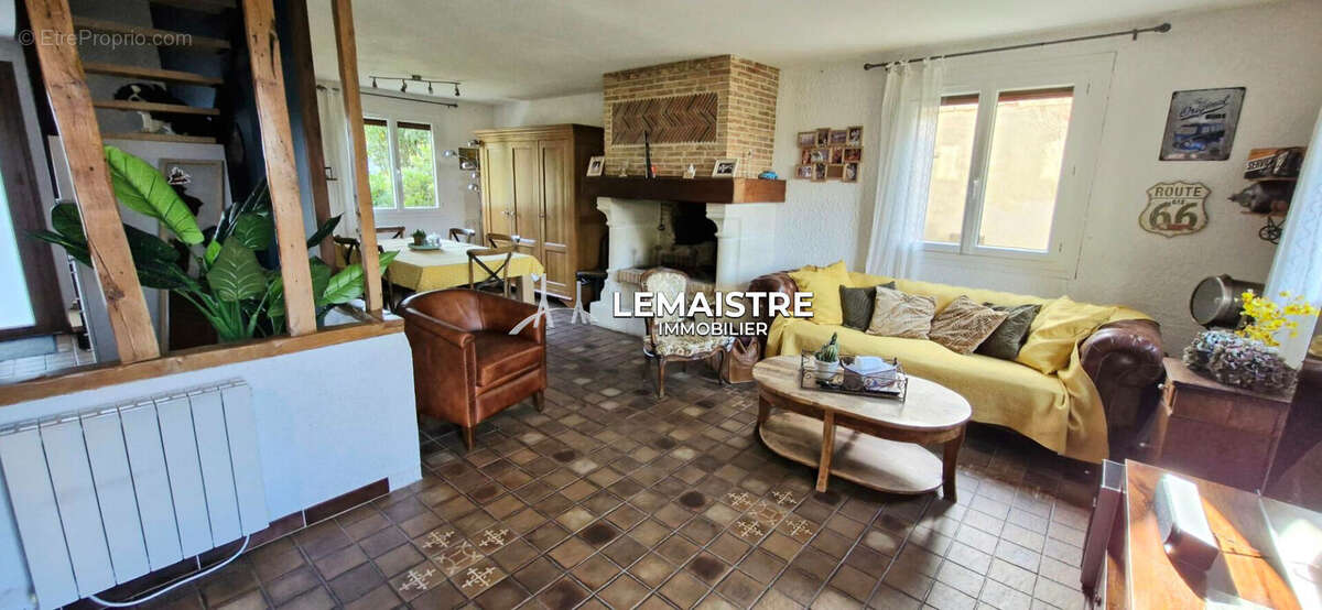 Maison à CANY-BARVILLE