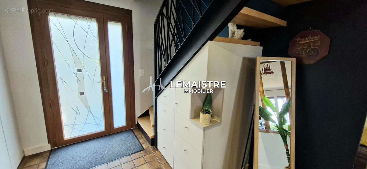 Maison à CANY-BARVILLE