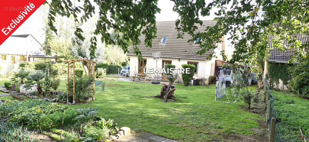 Maison à CANY-BARVILLE