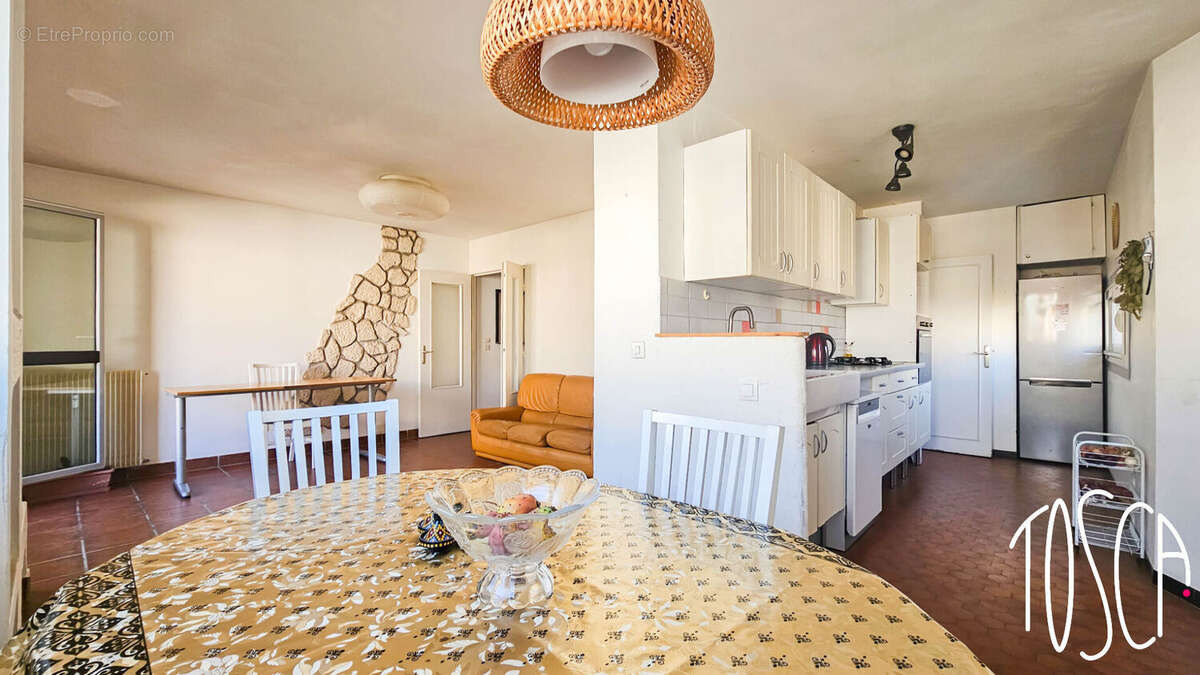 Appartement à FRESNES