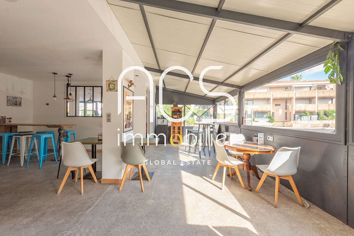 Commerce à SAINT-RAPHAEL