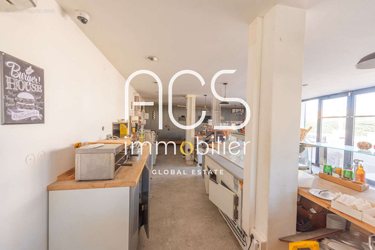 Commerce à SAINT-RAPHAEL