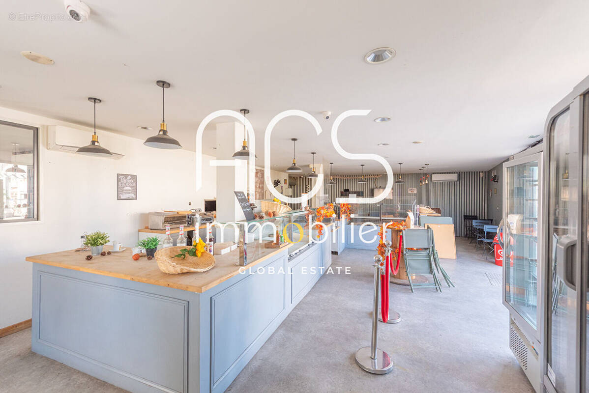 Commerce à SAINT-RAPHAEL