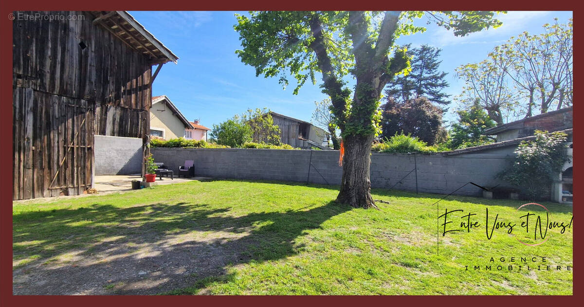 Maison à SAINT-SYMPHORIEN