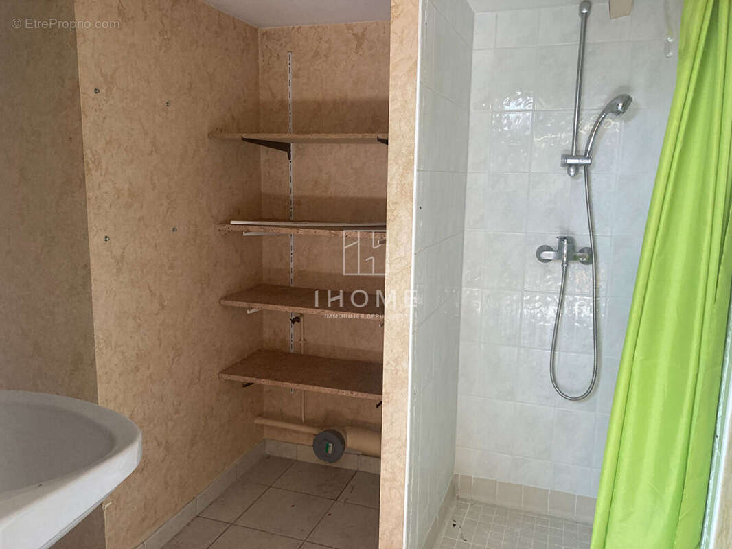 Appartement à TIERCE