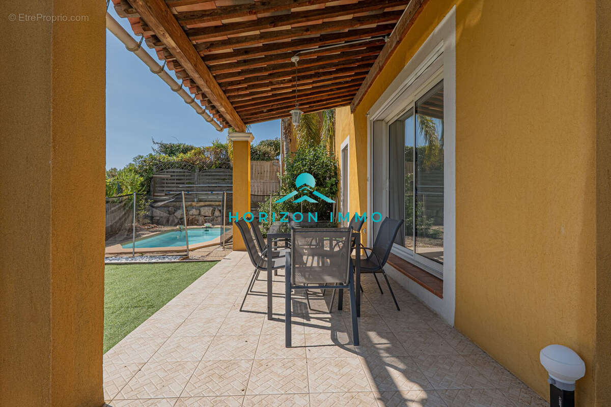 Maison à CAGNES-SUR-MER