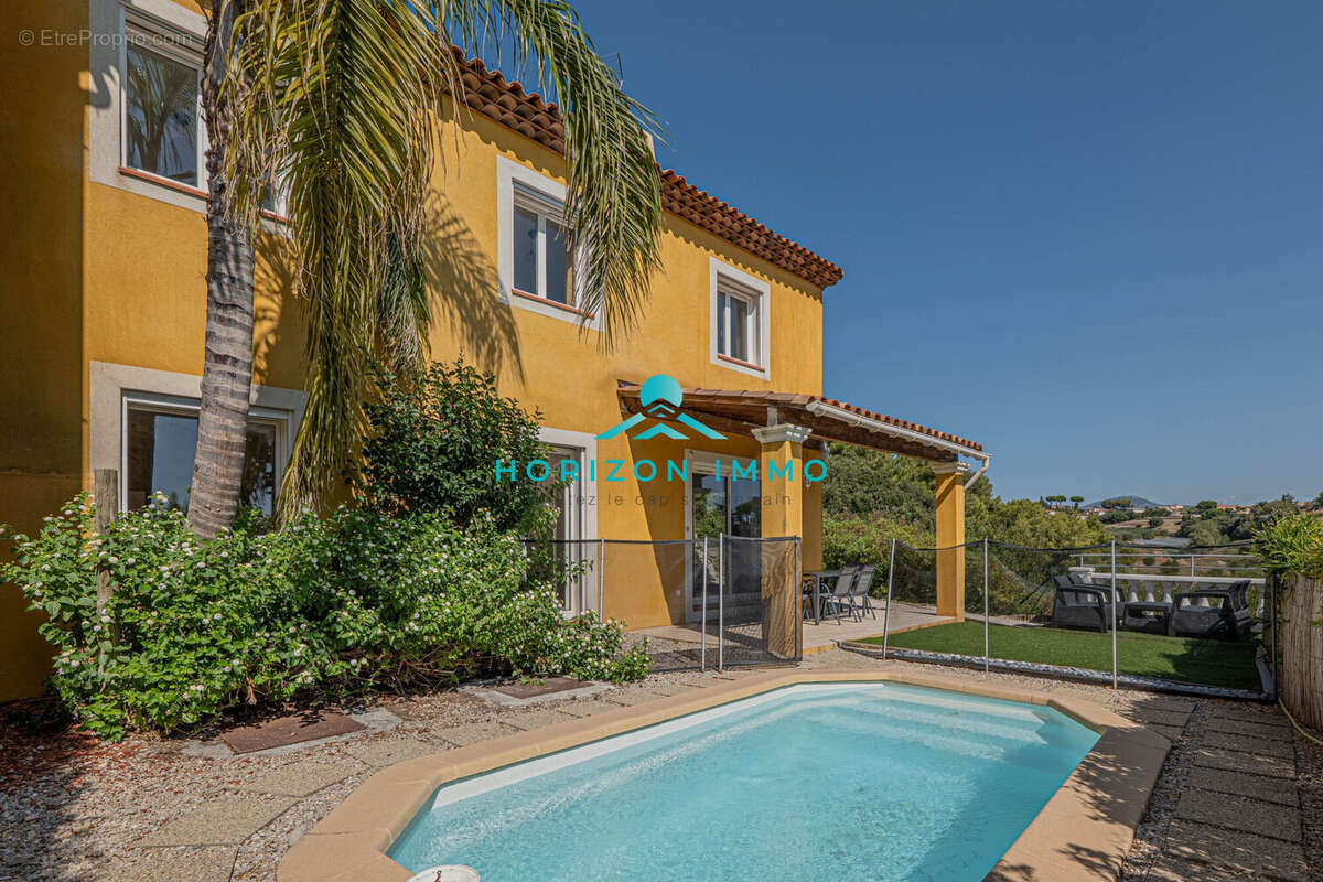 Maison à CAGNES-SUR-MER