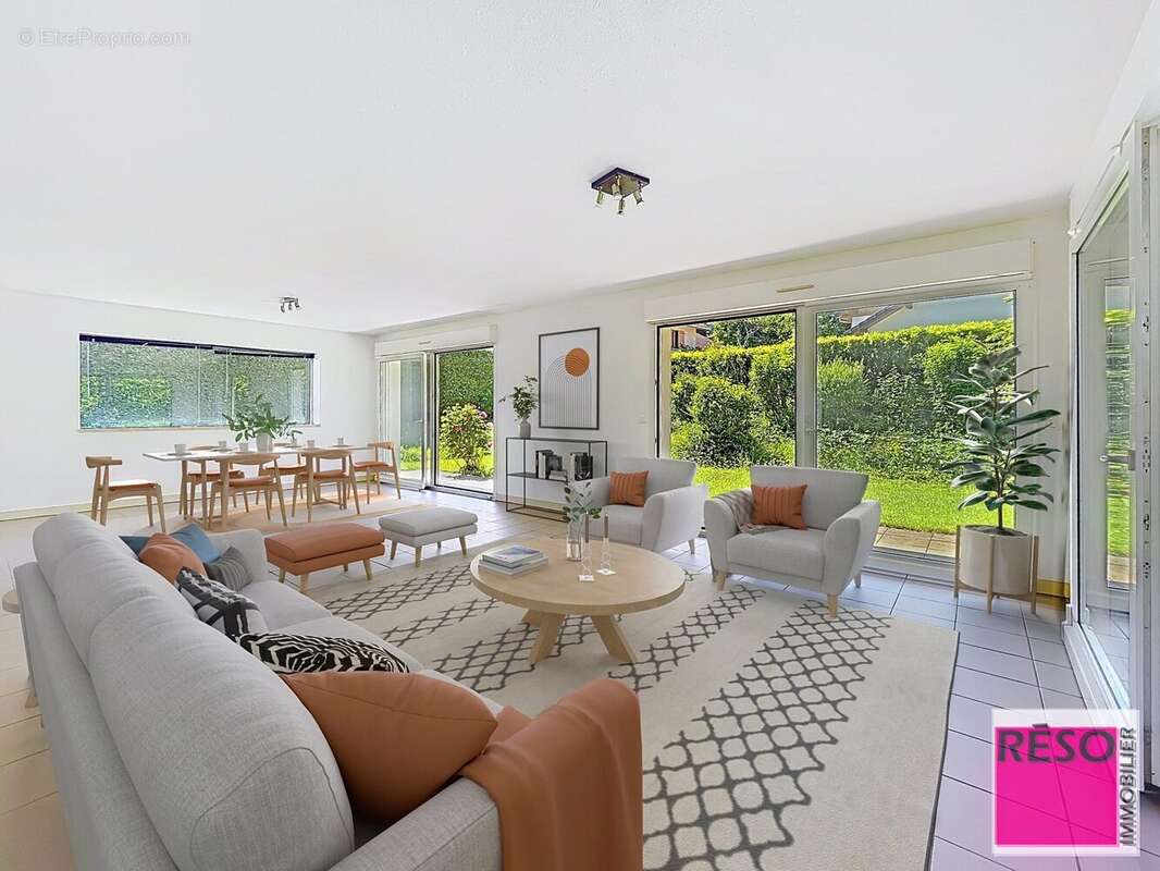 Maison à LA ROCHE-SUR-FORON