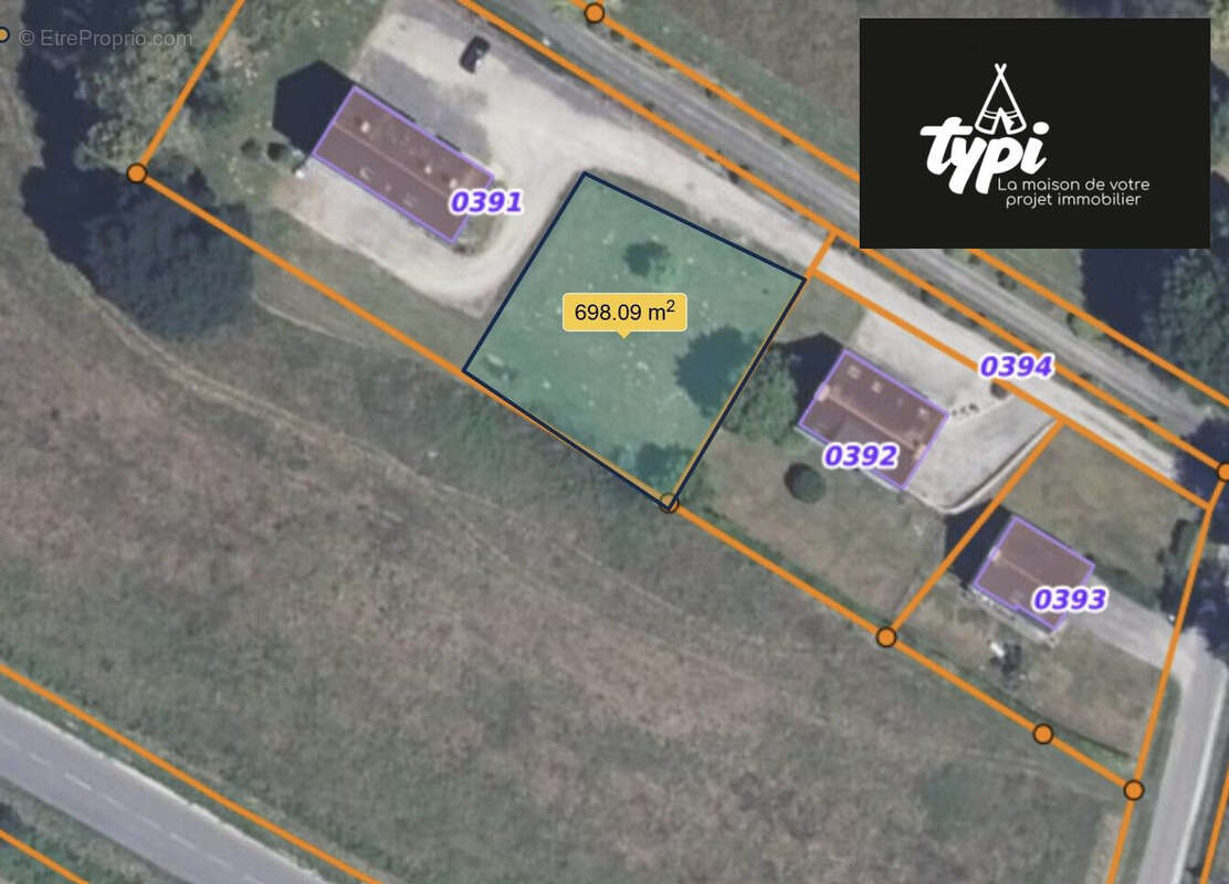 Terrain à CLEGUEREC