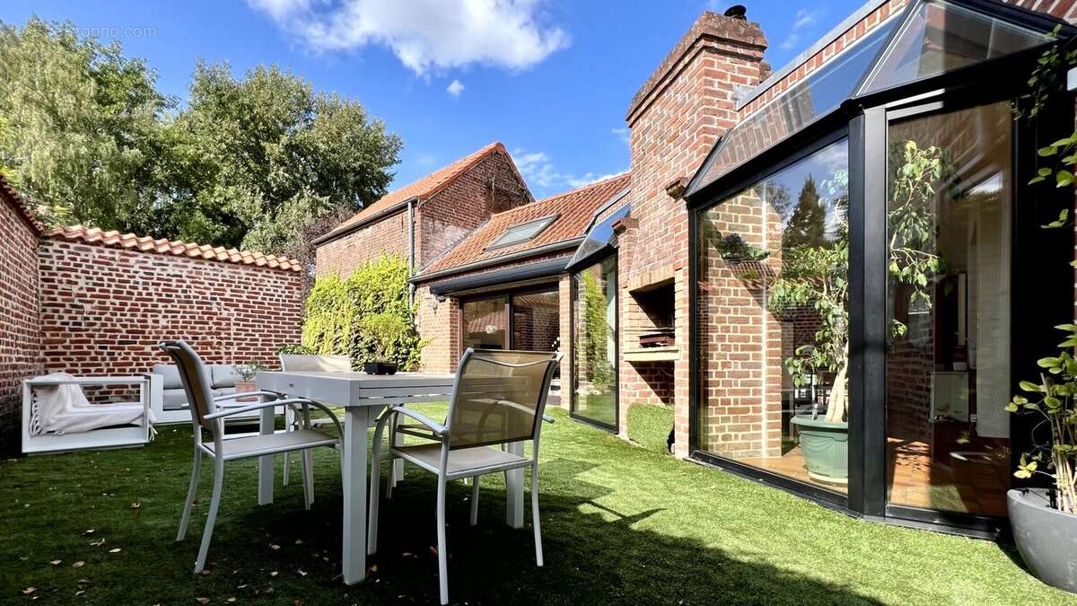 Maison à CAPPELLE-EN-PEVELE