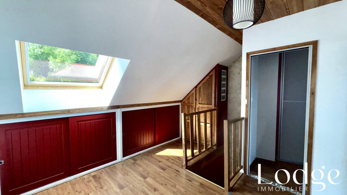 Appartement à PUY-SAINT-PIERRE