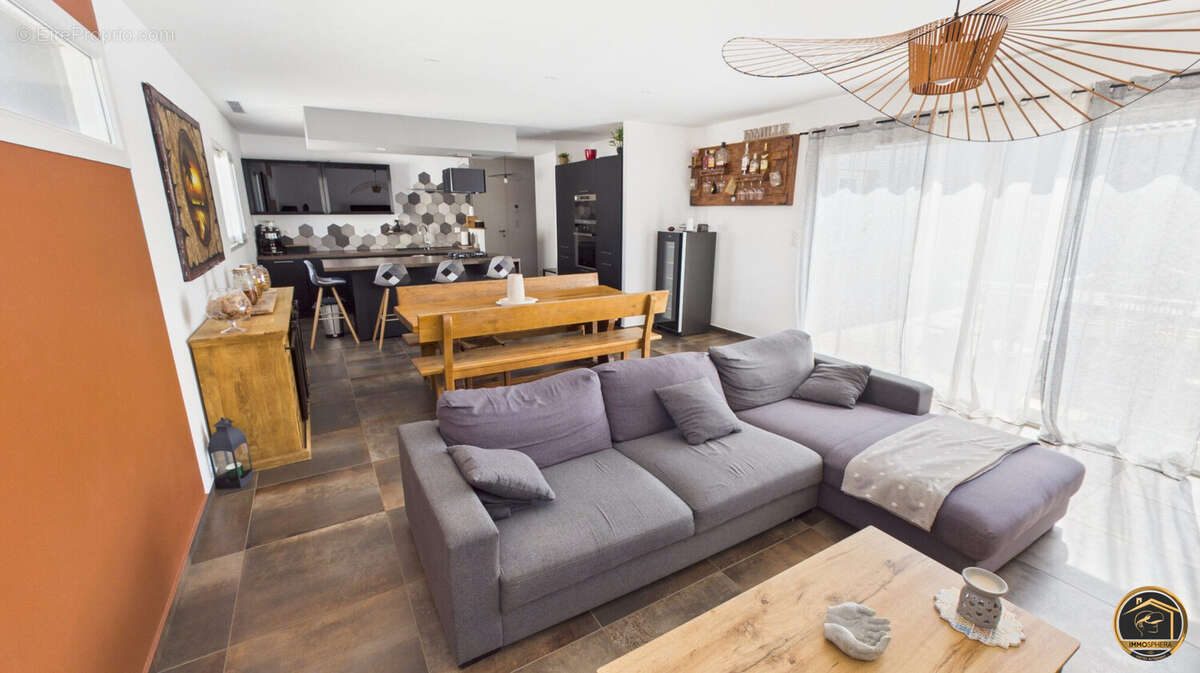 Maison à BIZE-MINERVOIS