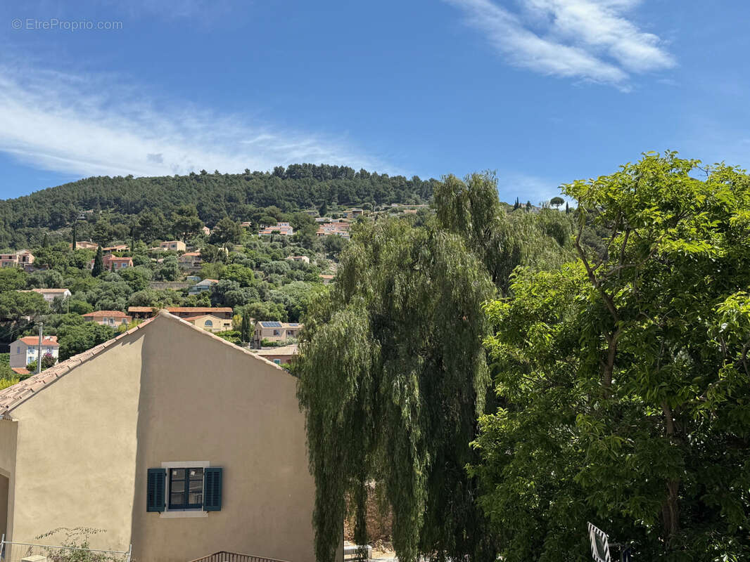 Appartement à OLLIOULES