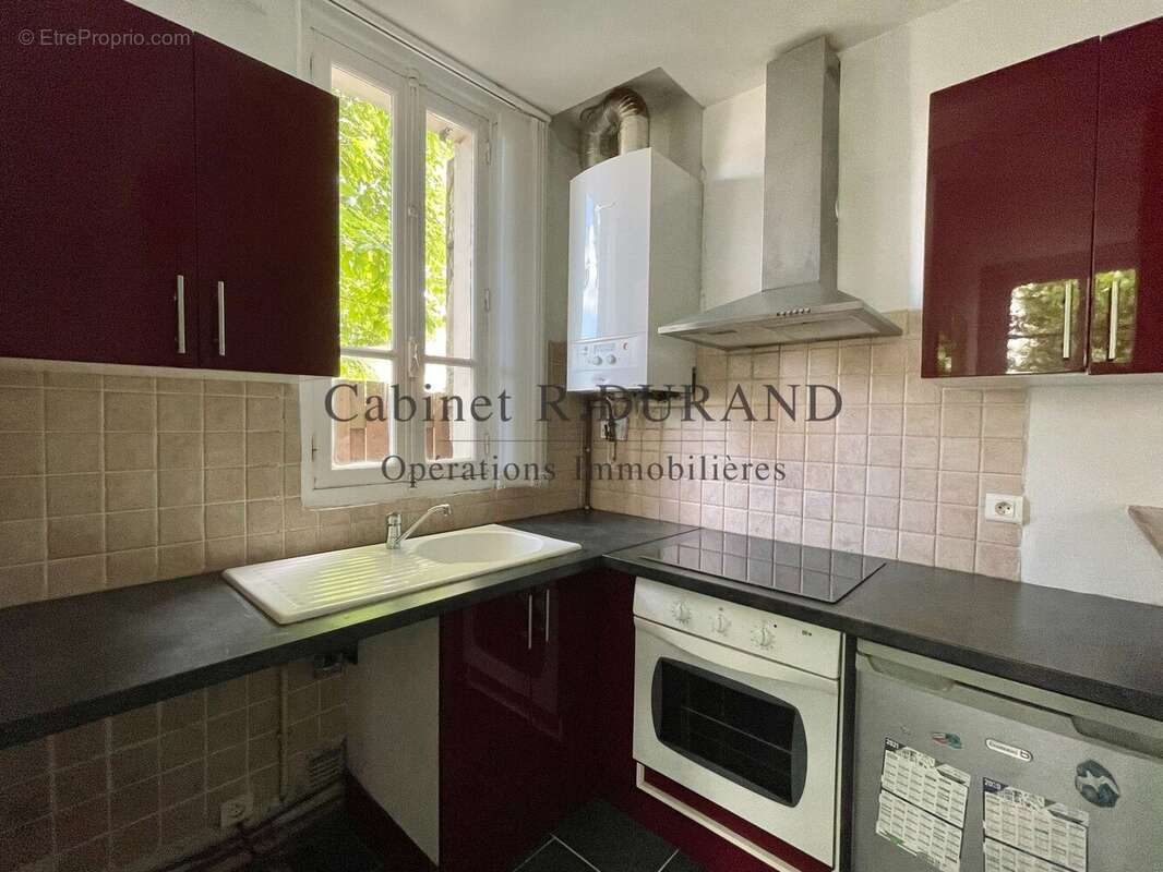 Appartement à LA GARENNE-COLOMBES