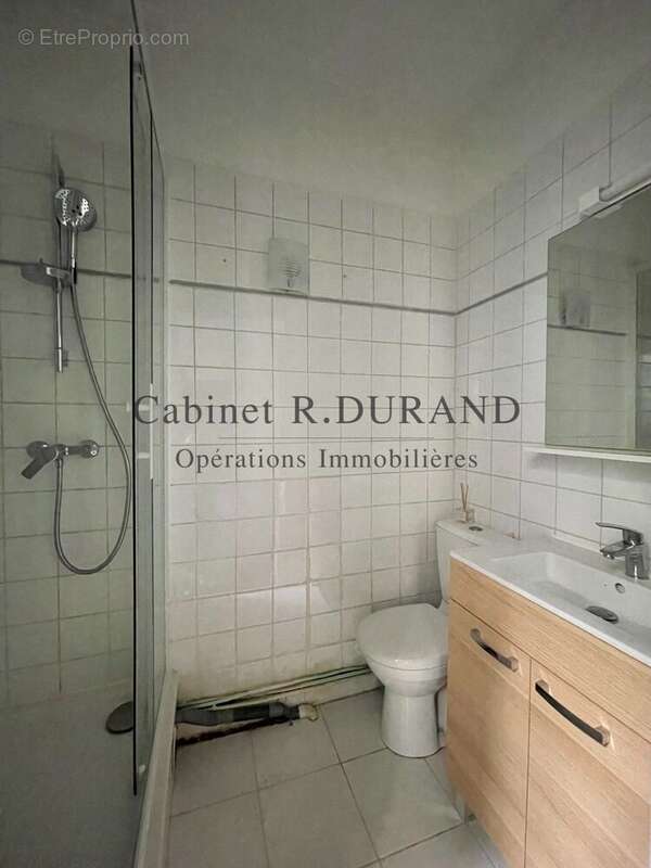 Appartement à LA GARENNE-COLOMBES