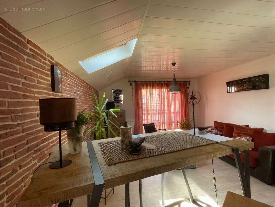 Appartement à MEYTHET