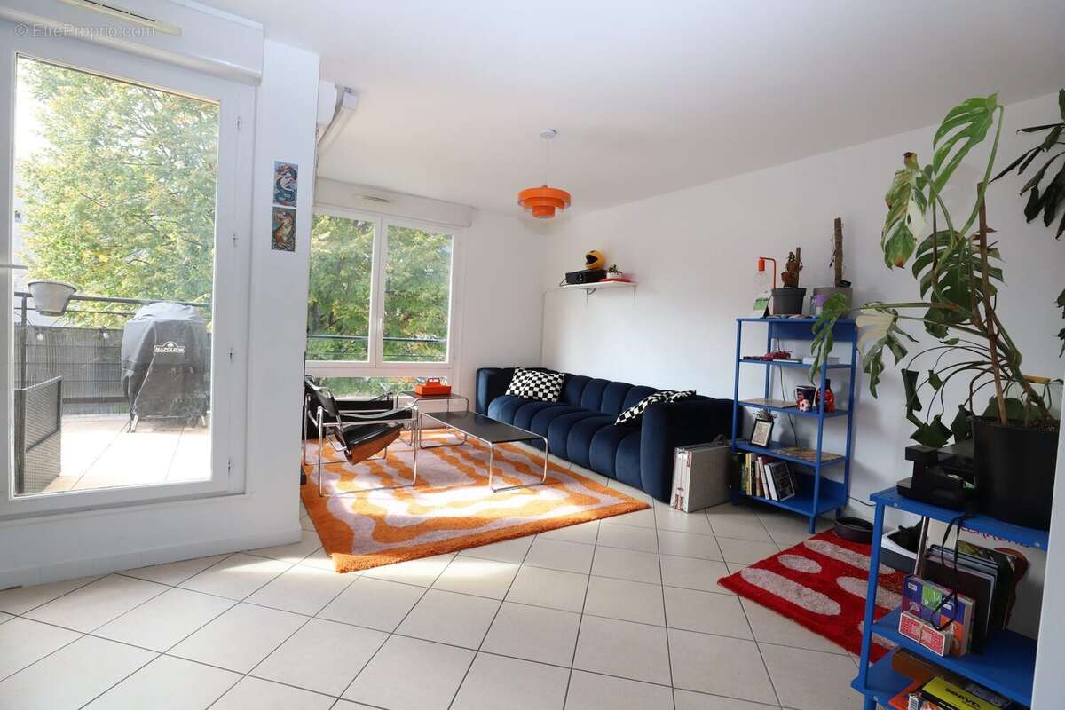 Appartement à MONTREUIL