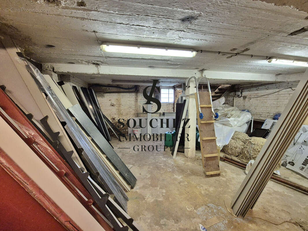 Commerce à HERSIN-COUPIGNY