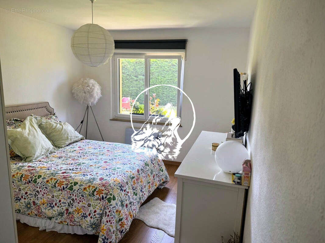 Maison à GROSTENQUIN