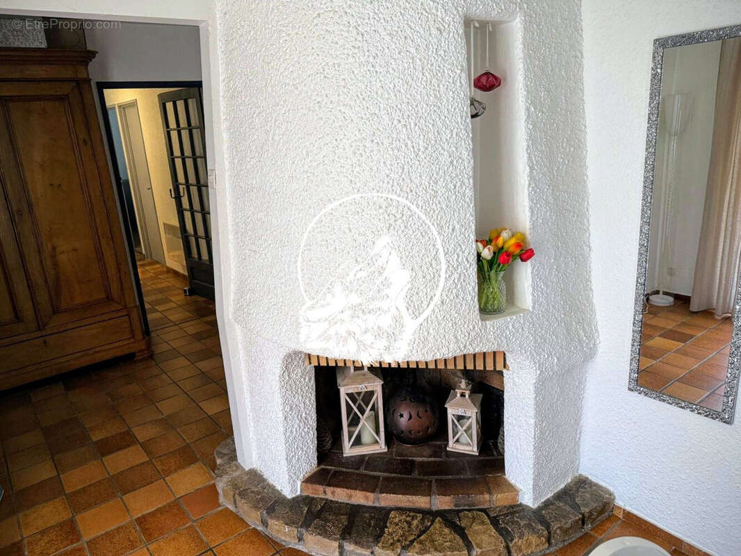 Maison à GROSTENQUIN