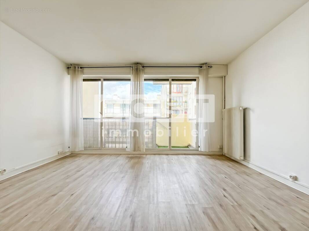 Appartement à ASNIERES-SUR-SEINE