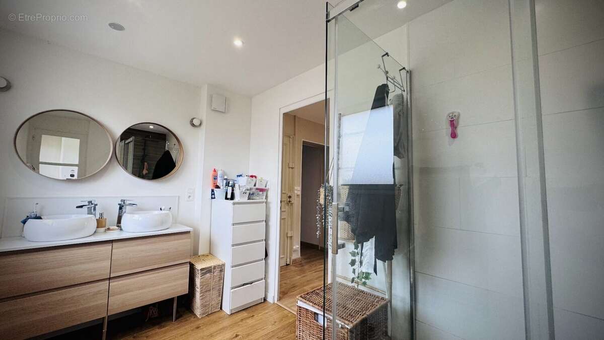 Appartement à VICHY