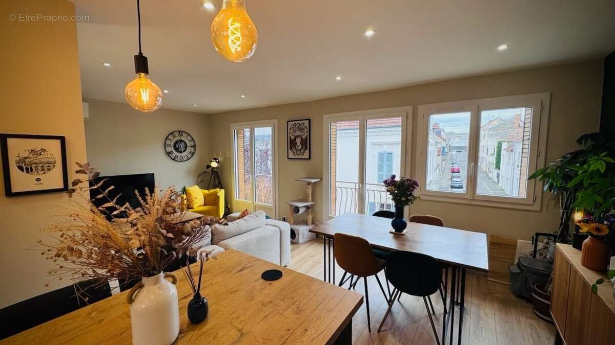 Appartement à VICHY