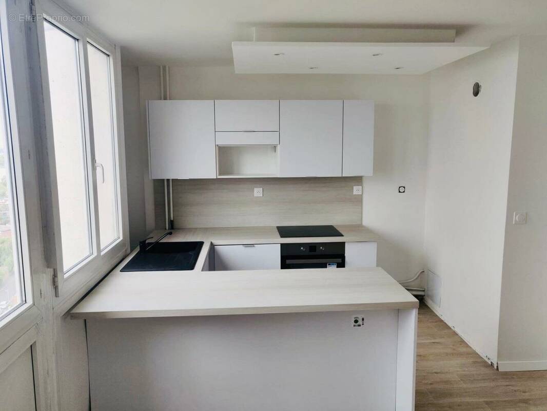 Appartement à MONS-EN-BAROEUL