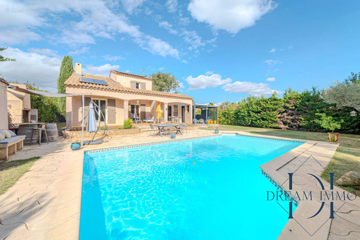 Maison à SUSSARGUES