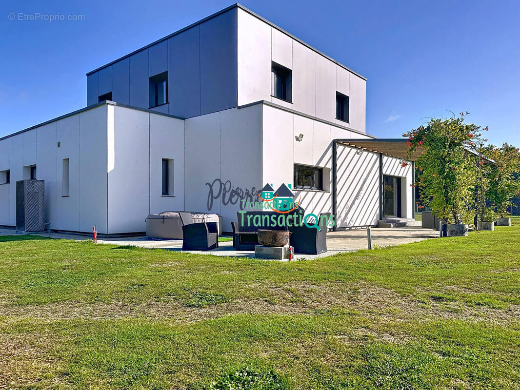 Maison à PONT-AUDEMER