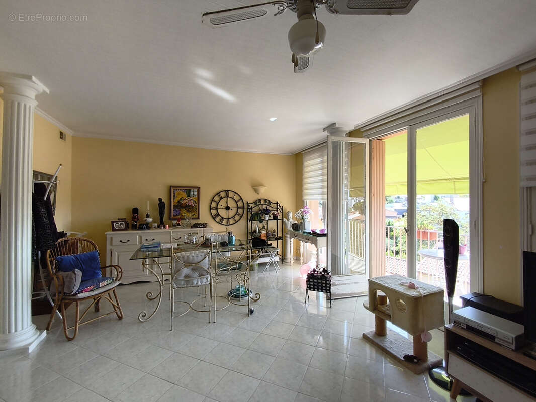 Appartement à BEZIERS