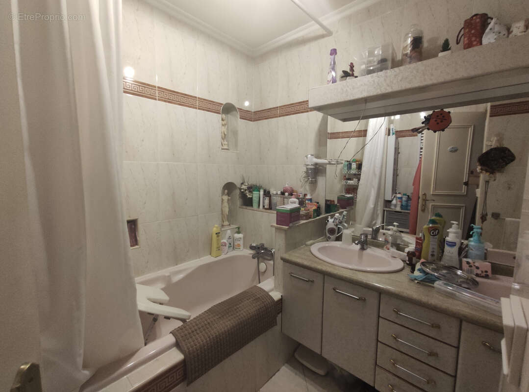 Appartement à BEZIERS