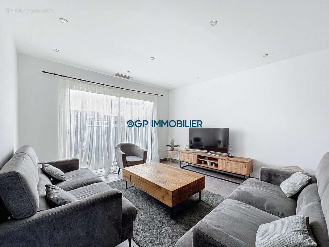 Maison à SAINT-SULPICE