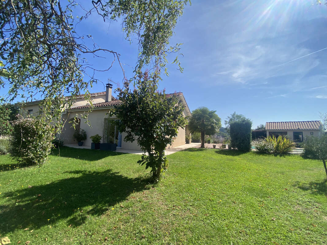 Maison à FRAYSSINHES