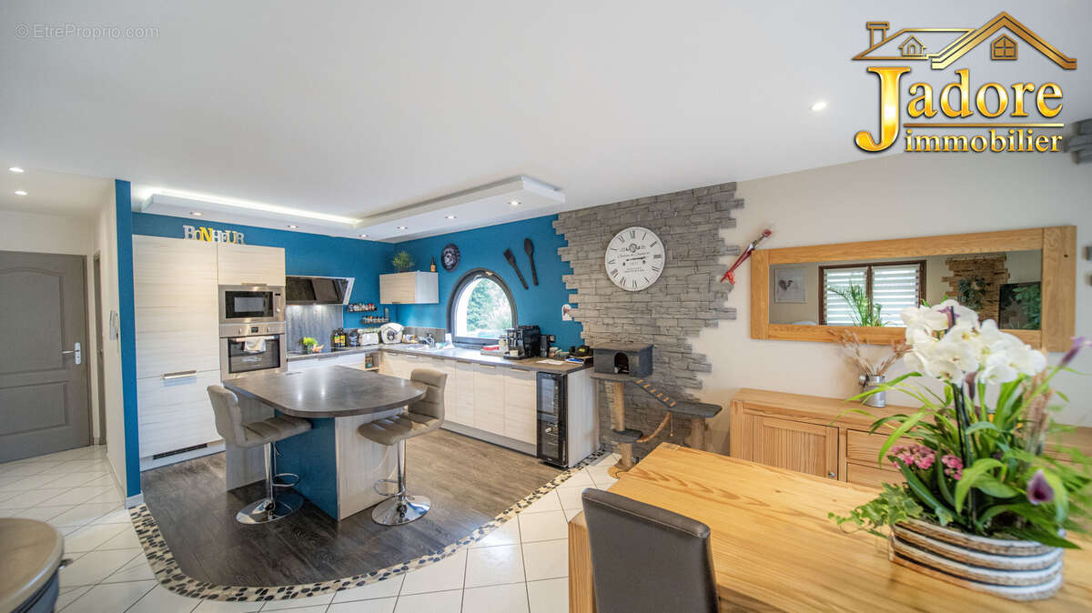 Maison à RAON-L&#039;ETAPE