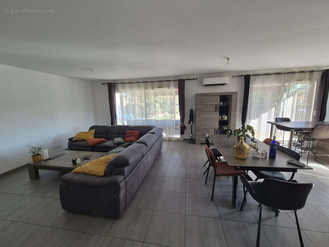 Maison à SAINT-ANDRE-DE-ROQUELONGUE