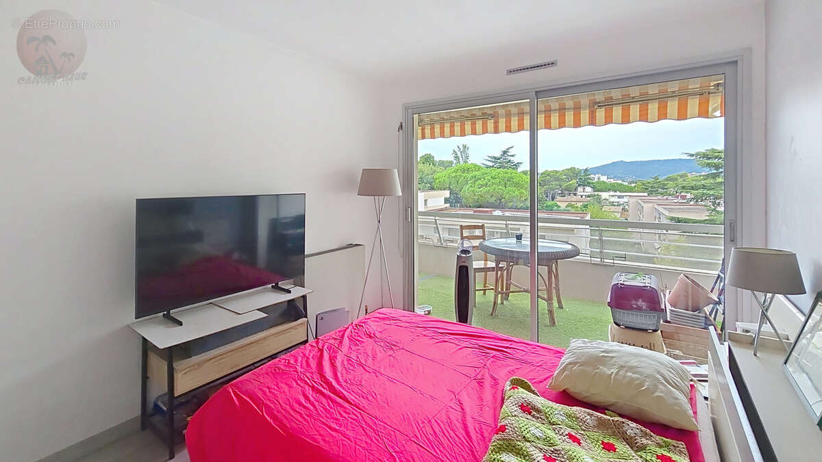 Appartement à LE CANNET