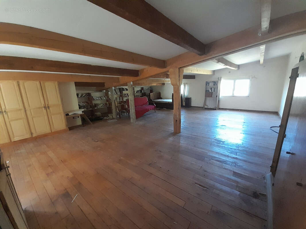 Maison à CAUMONT-SUR-DURANCE