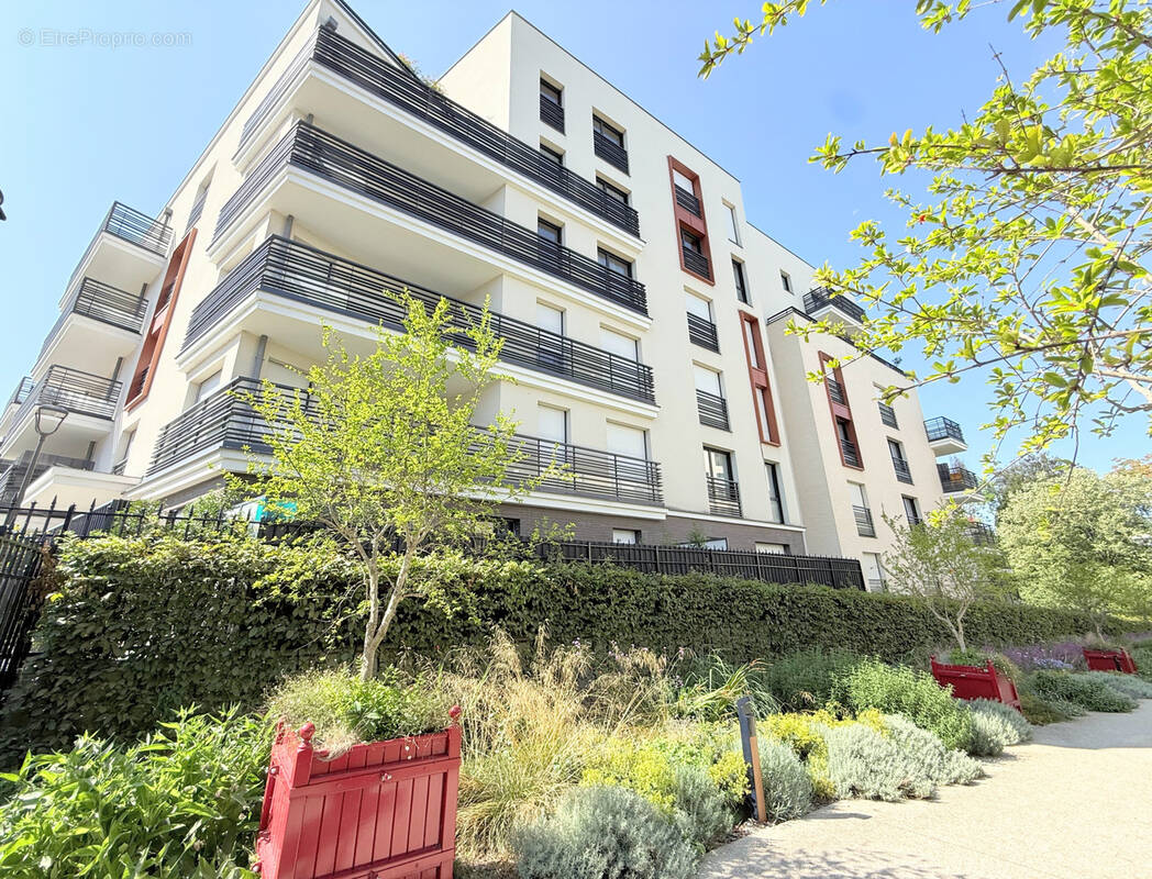 Appartement à RUEIL-MALMAISON