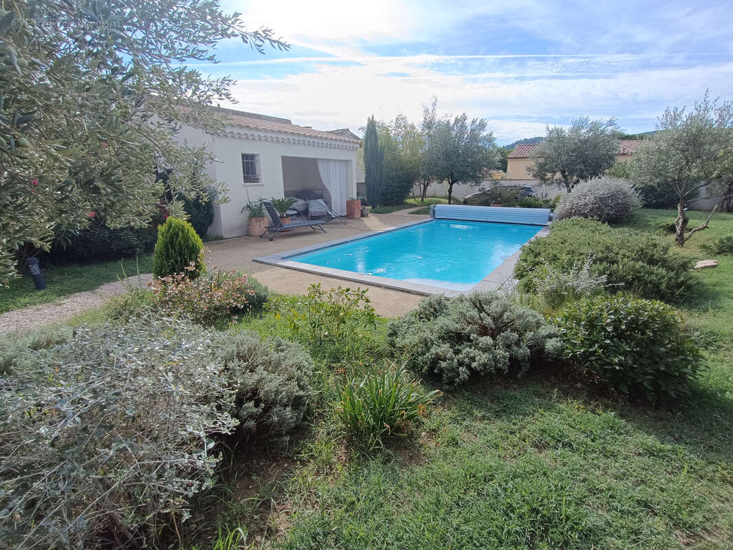 Maison à VAISON-LA-ROMAINE