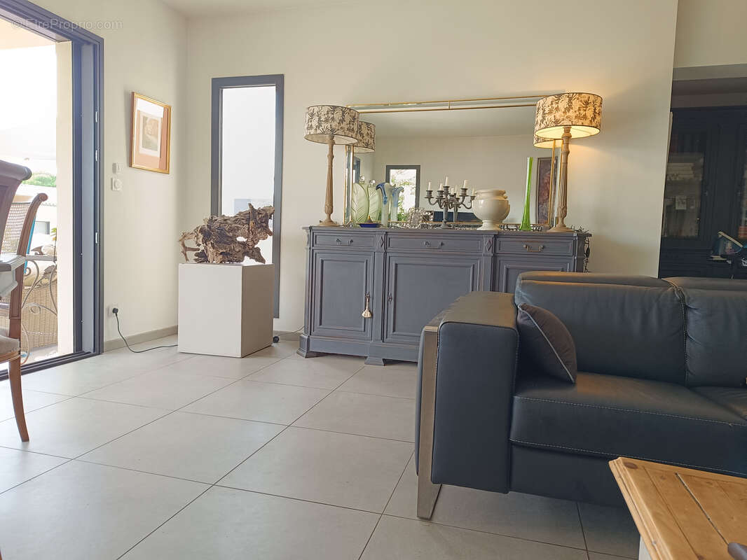 Maison à VAISON-LA-ROMAINE