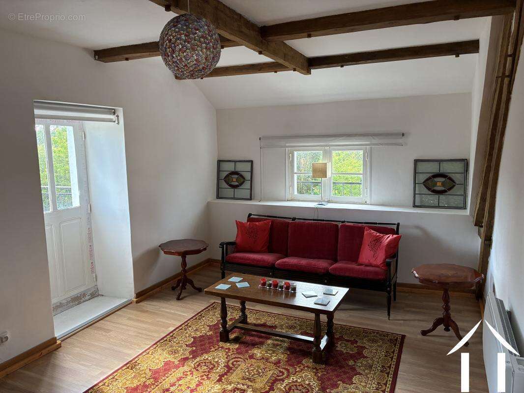 Maison à MONT-ET-MARRE