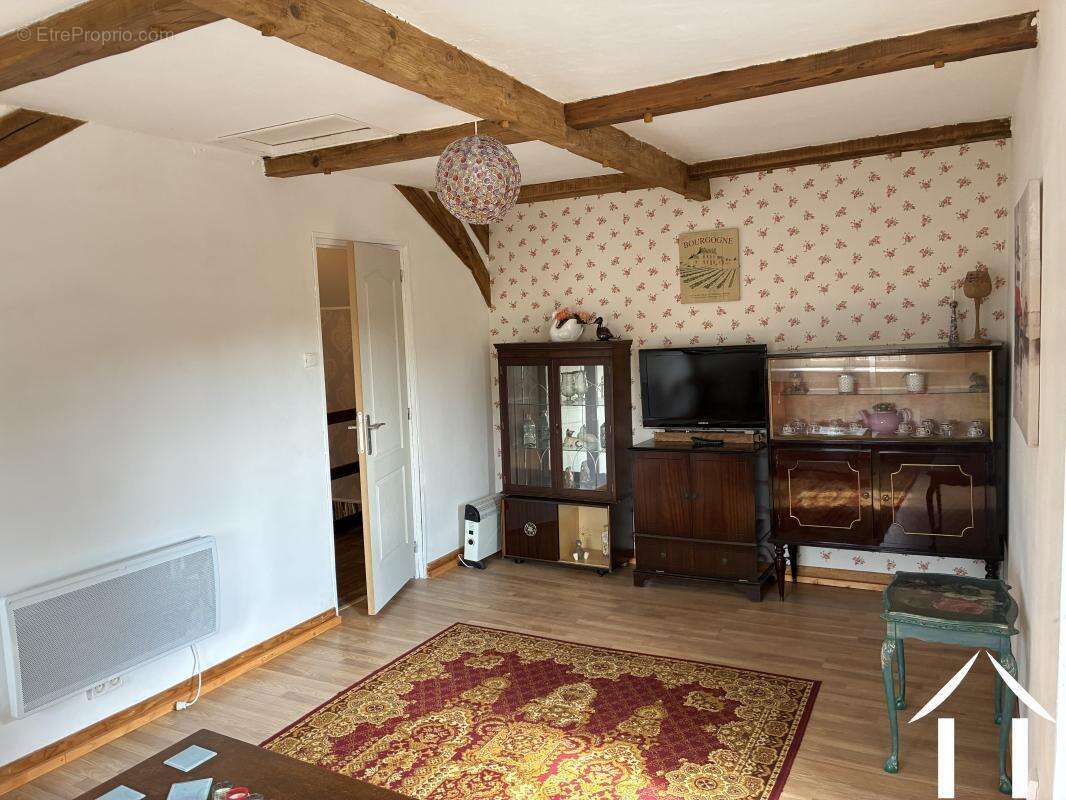 Maison à MONT-ET-MARRE