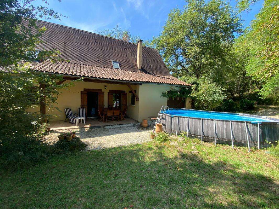 Maison à LE BUISSON-DE-CADOUIN