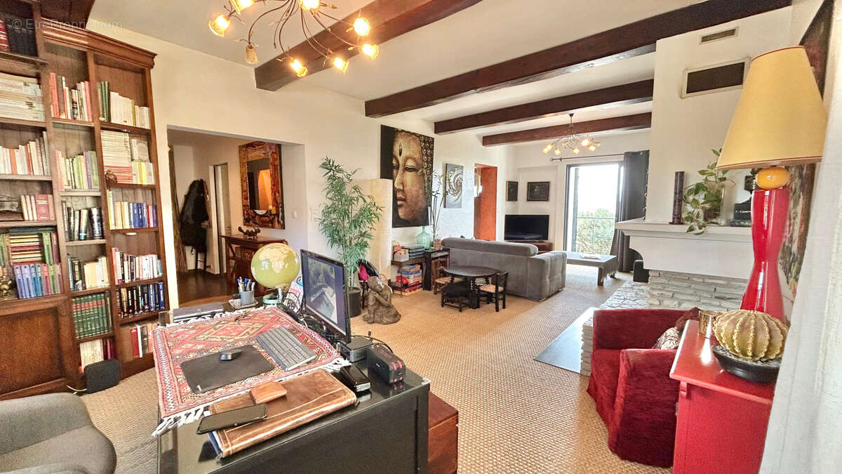 Maison à VILLENEUVE-DE-LA-RAHO