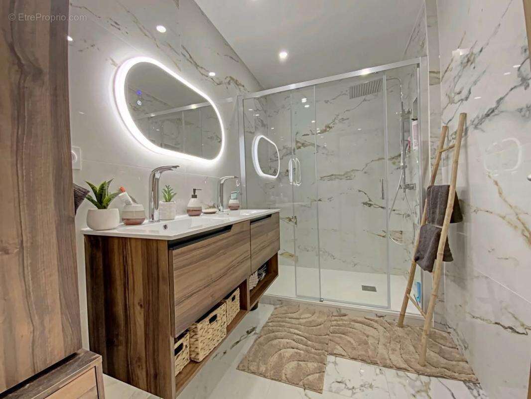 Maison à LA VERNELLE