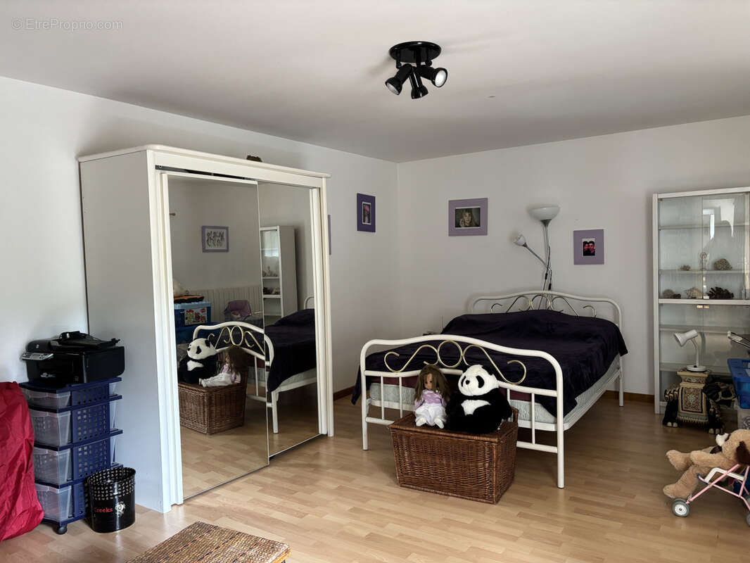 Maison à LE MELE-SUR-SARTHE