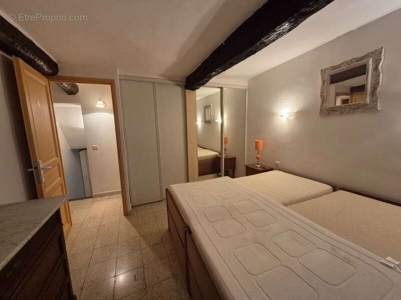 Appartement à BARGEMON