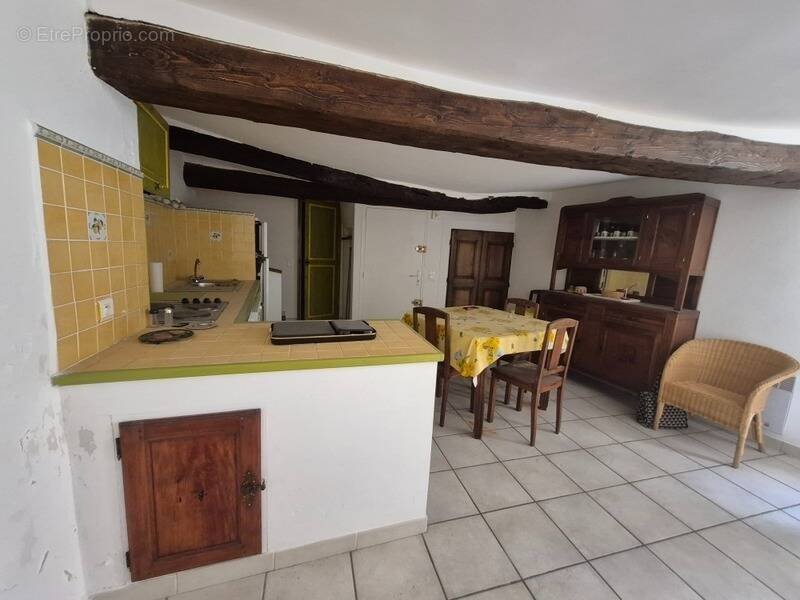 Appartement à BARGEMON