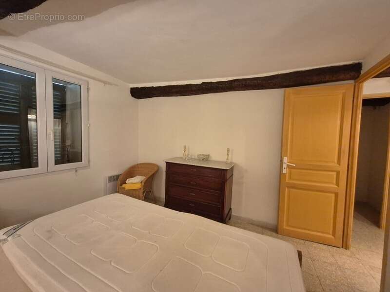 Appartement à BARGEMON